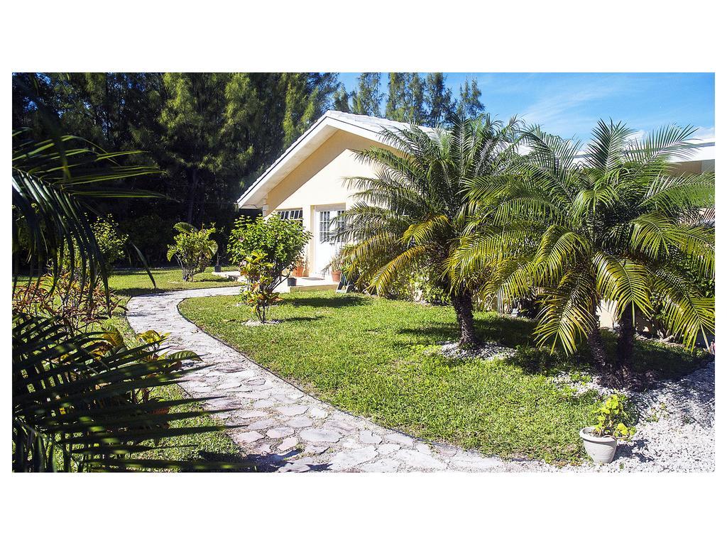 Silver Point Villa Freeport Esterno foto