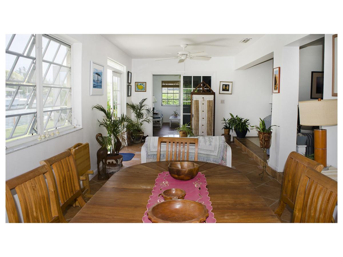 Silver Point Villa Freeport Esterno foto