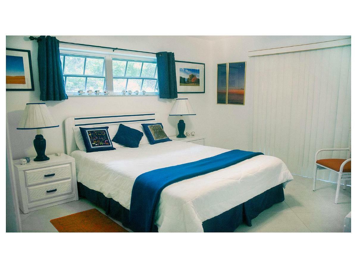 Silver Point Villa Freeport Esterno foto